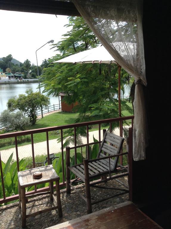 The Likeview Guesthouse Мае Хонг Сон Стая снимка