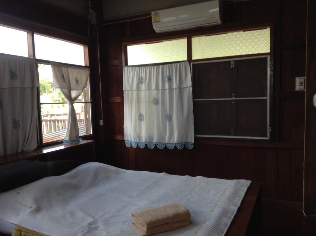 The Likeview Guesthouse Мае Хонг Сон Стая снимка