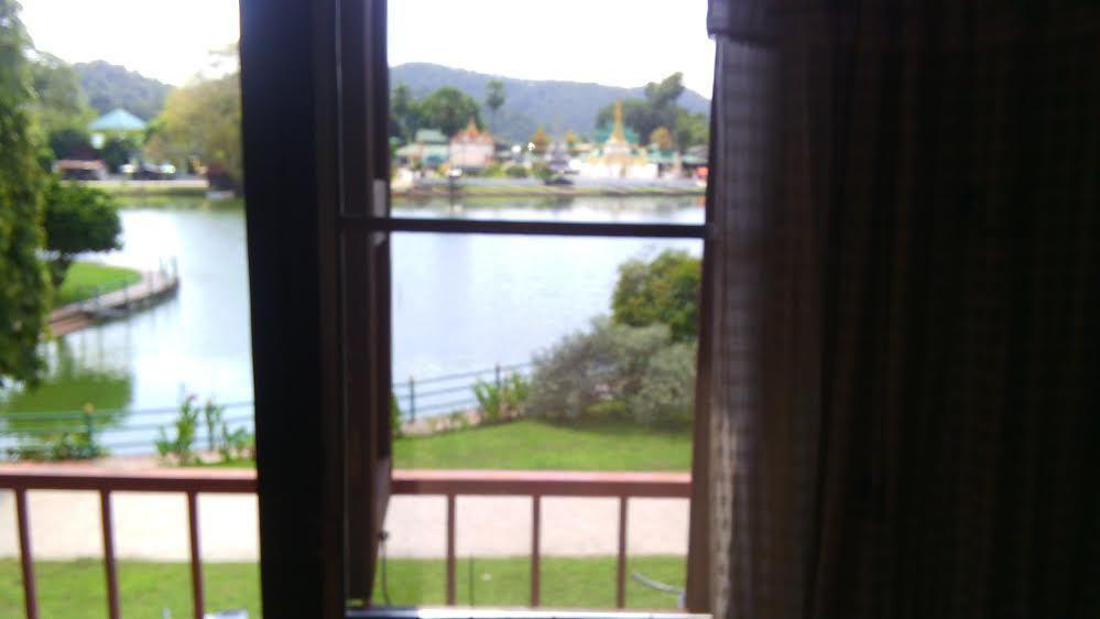 The Likeview Guesthouse Мае Хонг Сон Стая снимка