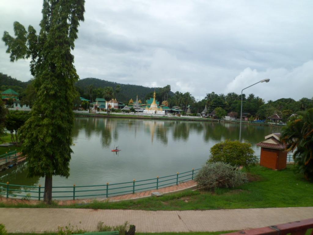 The Likeview Guesthouse Мае Хонг Сон Стая снимка