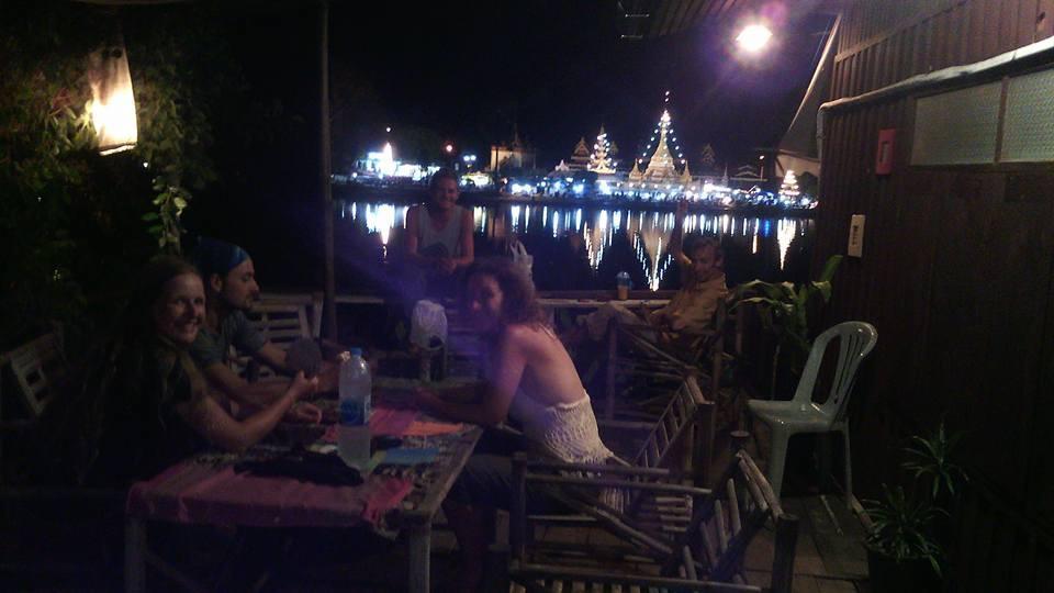 The Likeview Guesthouse Мае Хонг Сон Екстериор снимка
